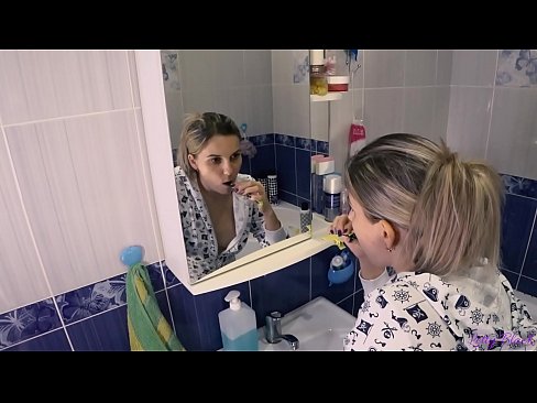 ❤️ Hack nrog cov hluas hauv pajamas xaus qhov ncauj cum hauv lub nroog Yeiuxalees - letty black ️❌ Fucking video ntawm peb ﹏